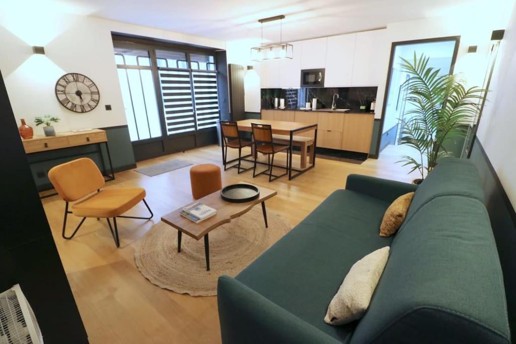 Cocon Neuf - Coeur Du 11E Apartment Париж Екстериор снимка