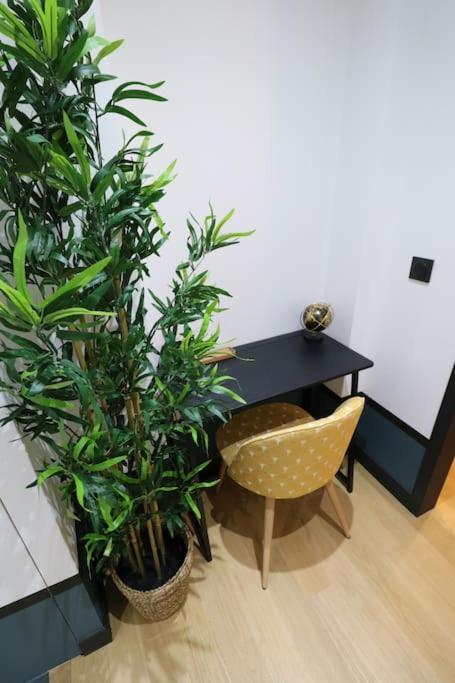 Cocon Neuf - Coeur Du 11E Apartment Париж Екстериор снимка
